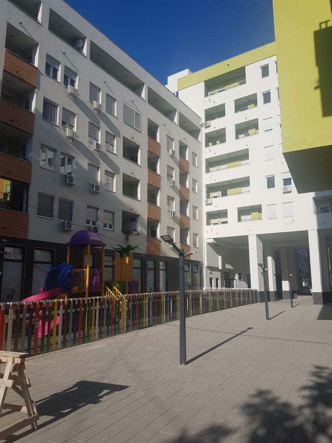 Kraljev Park  Leilighet Novi Sad Eksteriør bilde